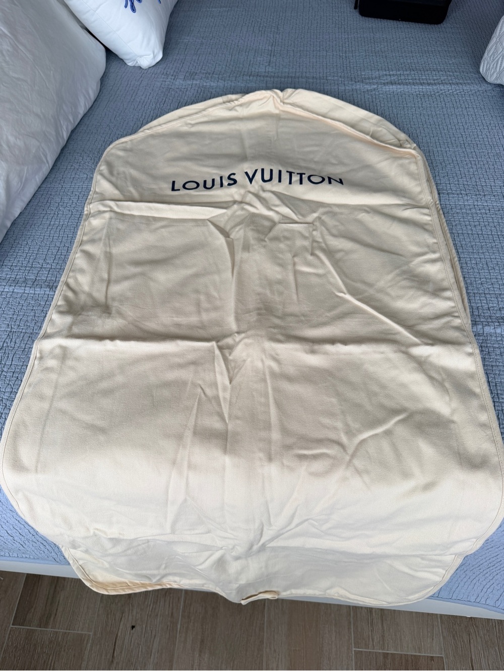 Louis Vuitton Cream Beige Garment Dust bag for clothes